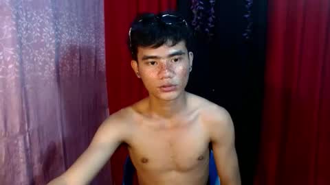 Snapshot of roianboyyy chatting on May 2026 12:12:02 PM roianboyyy online show from May 2026 12:12:02 PM