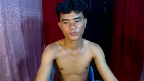 Snapshot of roianboyyy chatting on June 2026 12:44:02 PM roianboyyy online show from June 2026 12:44:02 PM