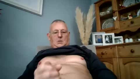 rokard121 online show from January 2025 10:54:01 AM