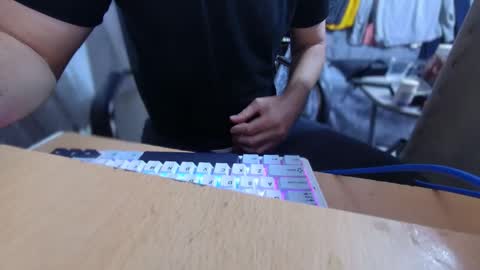 rokettttt online show from March 2026 12:03:01 AM