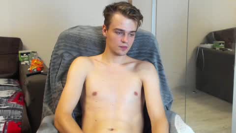 taylor fox online show from December 2024 11:01:02 PM