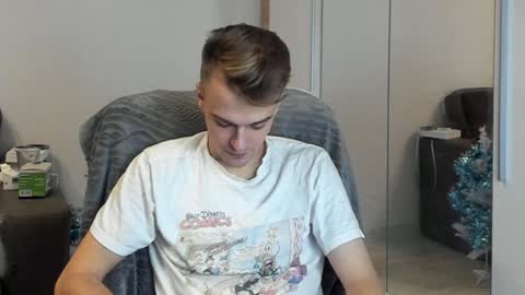 taylor fox online show from December 2024 05:34:01 PM