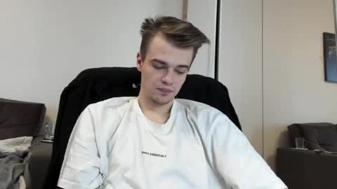 taylor fox online show from February 2025 12:47:02 PM