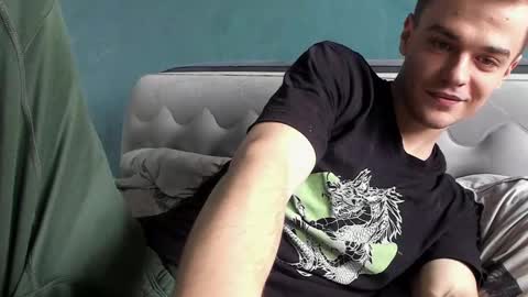 taylor fox online show from October 2025 10:51:01 AM