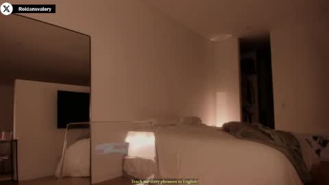 Snapshot of roldansvalery chatting on May 2026 02:31:01 AM Valery Roldans online show from May 2026 02:31:01 AM