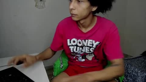 rolling_05 online show from November 2025 09:25:02 PM