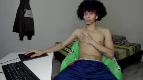 rolling_05 online show from February 2026 09:05:02 PM