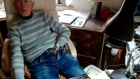 rolydawe online show from October 2025 10:05:01 AM