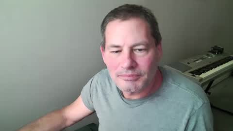 Snapshot of romander2017 chatting on September 2025 03:35:02 PM Wasati online show from September 2025 03:35:02 PM