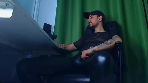 romaniamaster1 online show from March 2026 07:03:01 AM