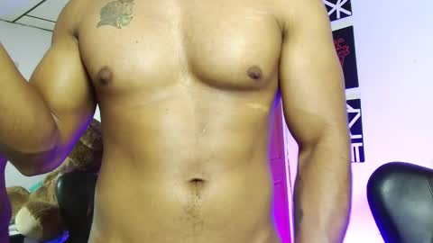 Roman online show from February 2025 11:22:01 PM