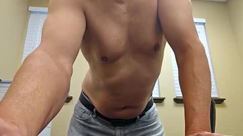 romanteeks online show from February 2025 11:37:01 PM