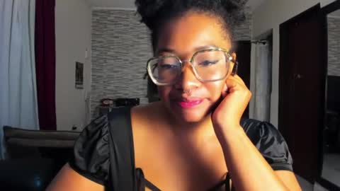 Snapshot of romantic_stargirl chatting on August 2026 09:22:02 AM Is A Belle online show from August 2026 09:22:02 AM