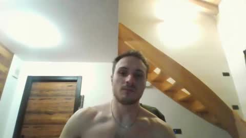 Snapshot of romanz123 chatting on January 2025 09:39:01 PM romanz123 online show from January 2025 09:39:01 PM