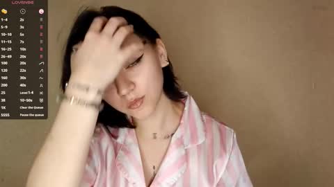 Anica online show from October 2025 12:39:02 PM