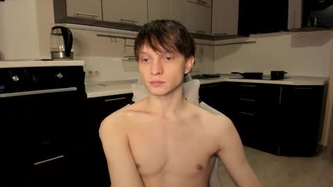 Snapshot of romeo_mercy chatting on October 2025 09:38:02 PM Romeo online show from October 2025 09:38:02 PM