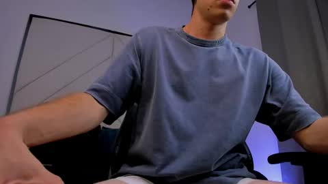 Snapshot of romeo_ricci1 chatting on January 2026 07:39:01 PM Romeo Ricci online show from January 2026 07:39:01 PM