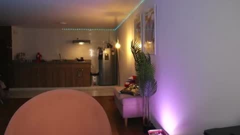 Roni online show from March 2026 02:29:01 AM