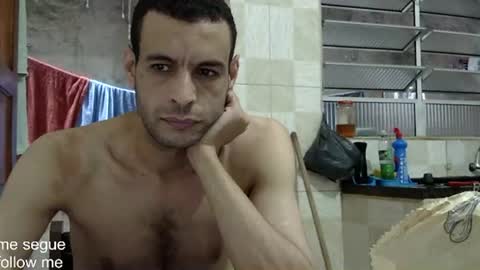 Snapshot of ronnispoto chatting on January 2025 08:35:01 PM ronny online show from January 2025 08:35:01 PM