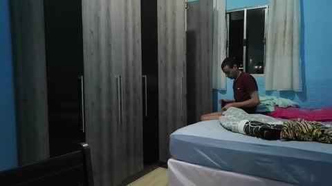 Snapshot of ronnispoto chatting on December 2025 12:49:02 AM ronny online show from December 2025 12:49:02 AM