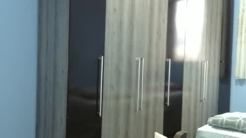 ronny online show from February 2026 09:09:02 PM