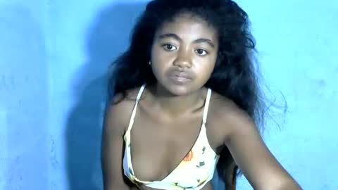 Snapshot of ronny_angel chatting on June 2026 05:30:02 AM Xena online show from June 2026 05:30:02 AM