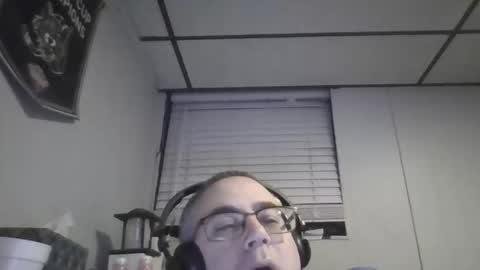 Snapshot of ronthewolf chatting on December 2025 08:30:01 AM RontheWhiteWolf online show from December 2025 08:30:01 AM