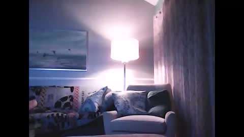 ronvlv online show from December 2025 03:35:02 AM