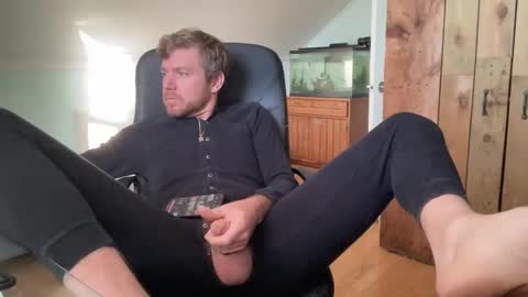 roosterJoe online show from December 2024 08:53:02 PM