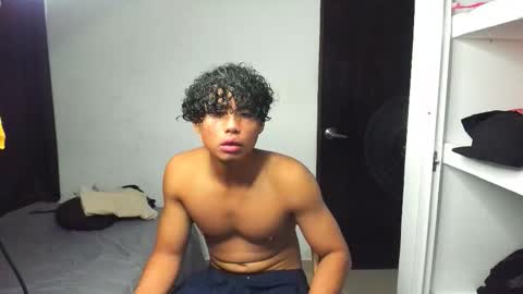 Snapshot of rory_peters_ chatting on January 2026 08:29:01 PM rory_peters_ online show from January 2026 08:29:01 PM