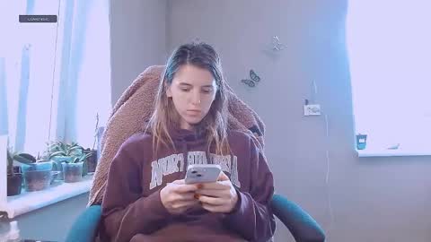 rosa843850 online show from May 2026 12:01:01 PM