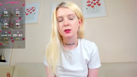 Snapshot of rosa_mariposa_ chatting on February 2025 10:04:01 AM Rosa online show from February 2025 10:04:01 AM