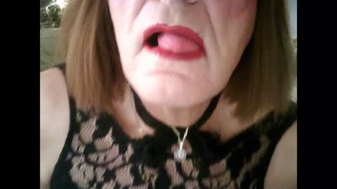 Snapshot of rosa_teevee chatting on January 2025 08:11:01 PM Tina online show from January 2025 08:11:01 PM