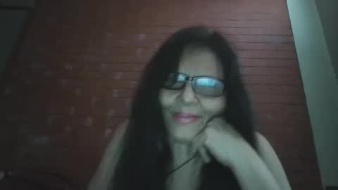 rosalatinas online show from April 2026 10:34:02 PM