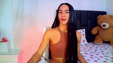 Snapshot of rosalindasexy chatting on March 2026 06:59:01 AM Rosalinda online show from March 2026 06:59:01 AM