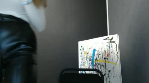 Snapshot of rosaline_ly chatting on October 2025 12:58:01 PM Rosalina online show from October 2025 12:58:01 PM