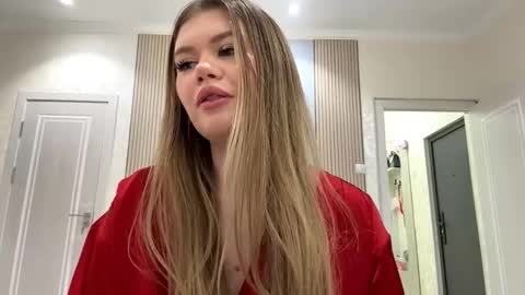 Snapshot of rosalynhouk chatting on February 2026 09:21:02 AM Rosa online show from February 2026 09:21:02 AM