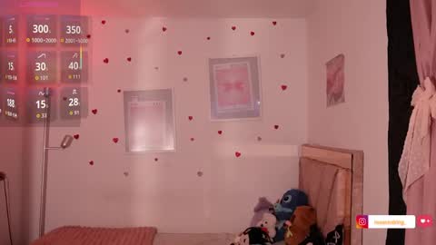 Aleja online show from April 2026 01:47:01 AM