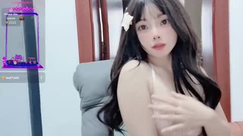 Snapshot of rose6688 chatting on December 2025 01:48:02 AM rose online show from December 2025 01:48:02 AM