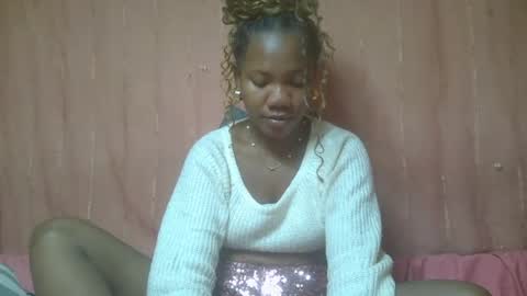Snapshot of rose9794 chatting on June 2026 07:45:01 PM Rose9794 online show from June 2026 07:45:01 PM