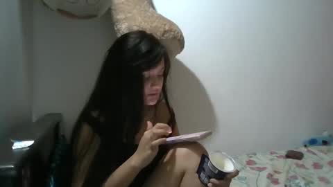 Snapshot of rose_077 chatting on June 2026 03:33:01 AM Rose online show from June 2026 03:33:01 AM