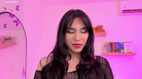 Snapshot of rose__saenz chatting on December 2024 09:11:01 PM Rose Saenz online show from December 2024 09:11:01 PM