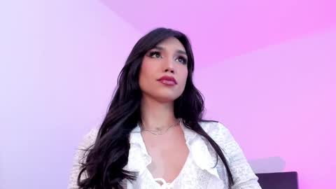 Rose Saenz online show from June 2026 06:54:02 PM