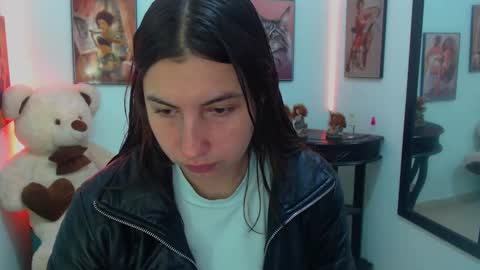 Rose online show from February 2025 12:54:01 PM