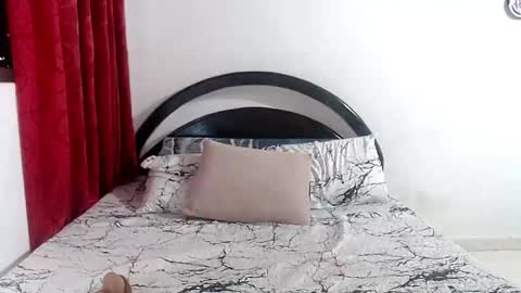 rose_elise online show from May 2026 04:28:02 AM