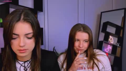 Snapshot of rose_style chatting on September 2025 07:19:02 PM rose online show from September 2025 07:19:02 PM