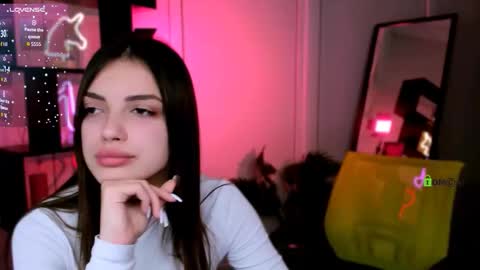 Snapshot of rose_style chatting on November 2025 07:15:01 PM rose online show from November 2025 07:15:01 PM