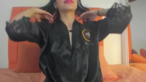 Snapshot of rose_thompson19 chatting on January 2026 08:01:02 PM Rosse online show from January 2026 08:01:02 PM