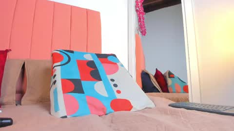 Rosse online show from April 2026 07:25:02 PM