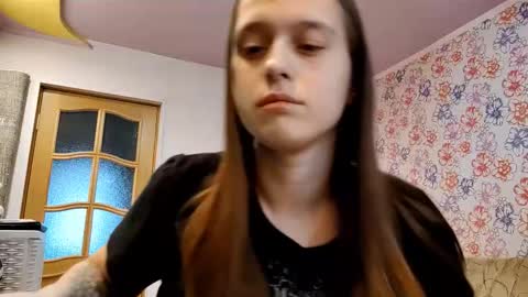 Sophie online show from December 2025 01:58:02 AM